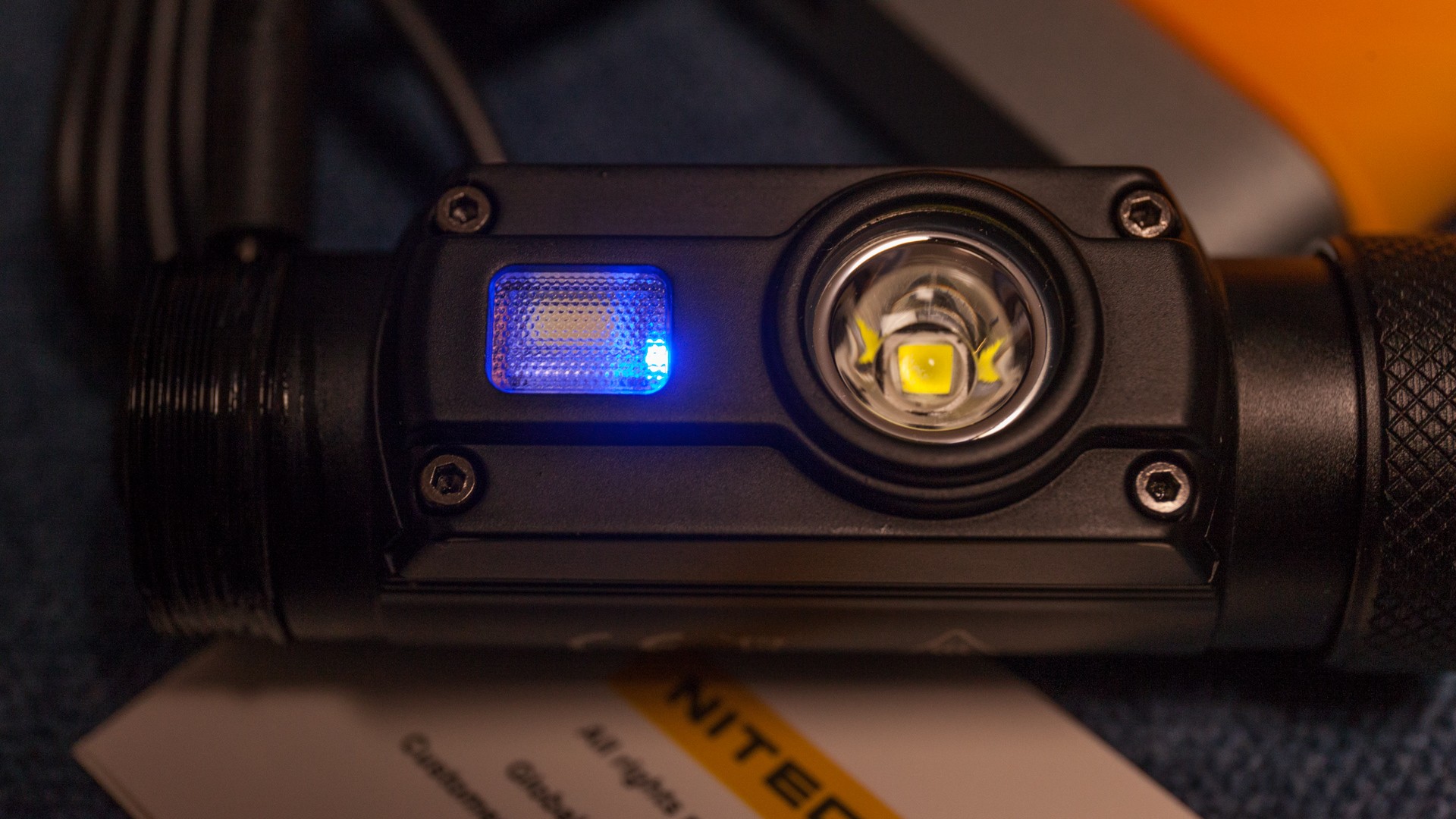 Обзор NITECORE HC65. Сверхпрочный налобный фонарь с тремя светодиодами